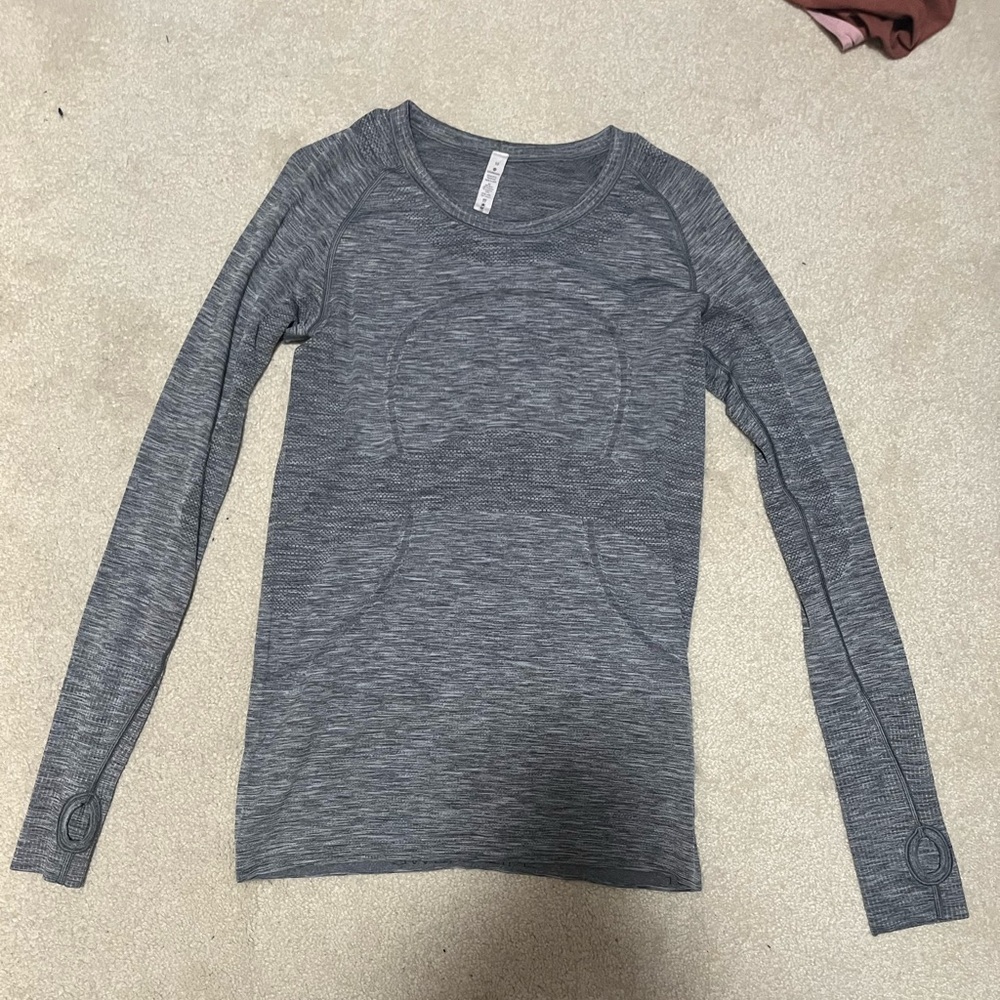 Lululemon Swiftly Tech Long Sleeve